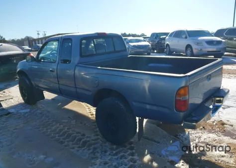 1999 Toyota Tacoma из США, поврежденный, VIN 4TAWM72N8XZ524885